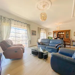 https://casa-andorinha-burgau.hotelaalgarve.com